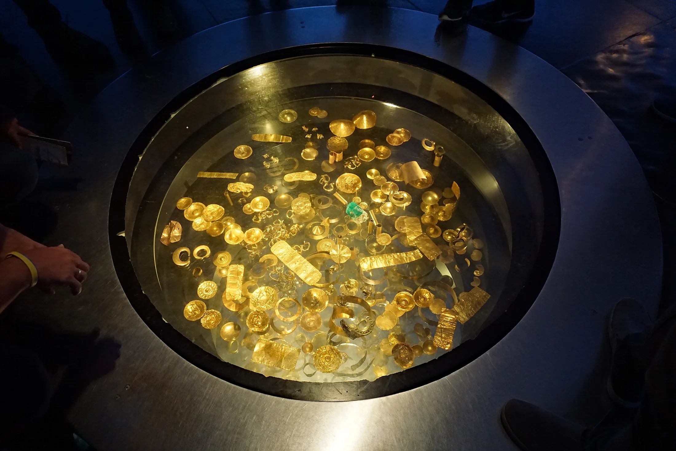 Sala da Oferenda — o cofre circular de peças de ouro
